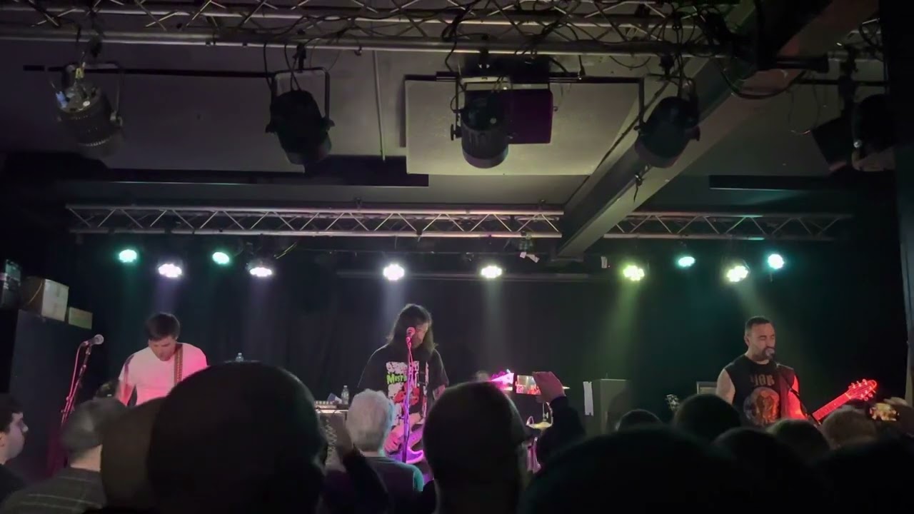 Cave In - Innuendo and Out the Other (live)