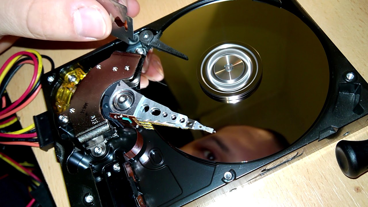Pitva HDD - Pevný disk + výmaz dat nadobro :)