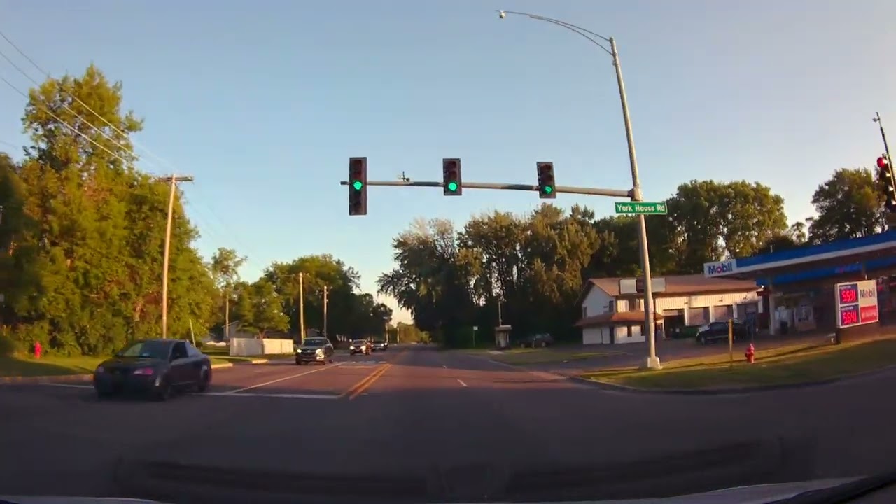Zion Illinois Toward Waukegan Illinois On A Hot Summer Evening In June 2022