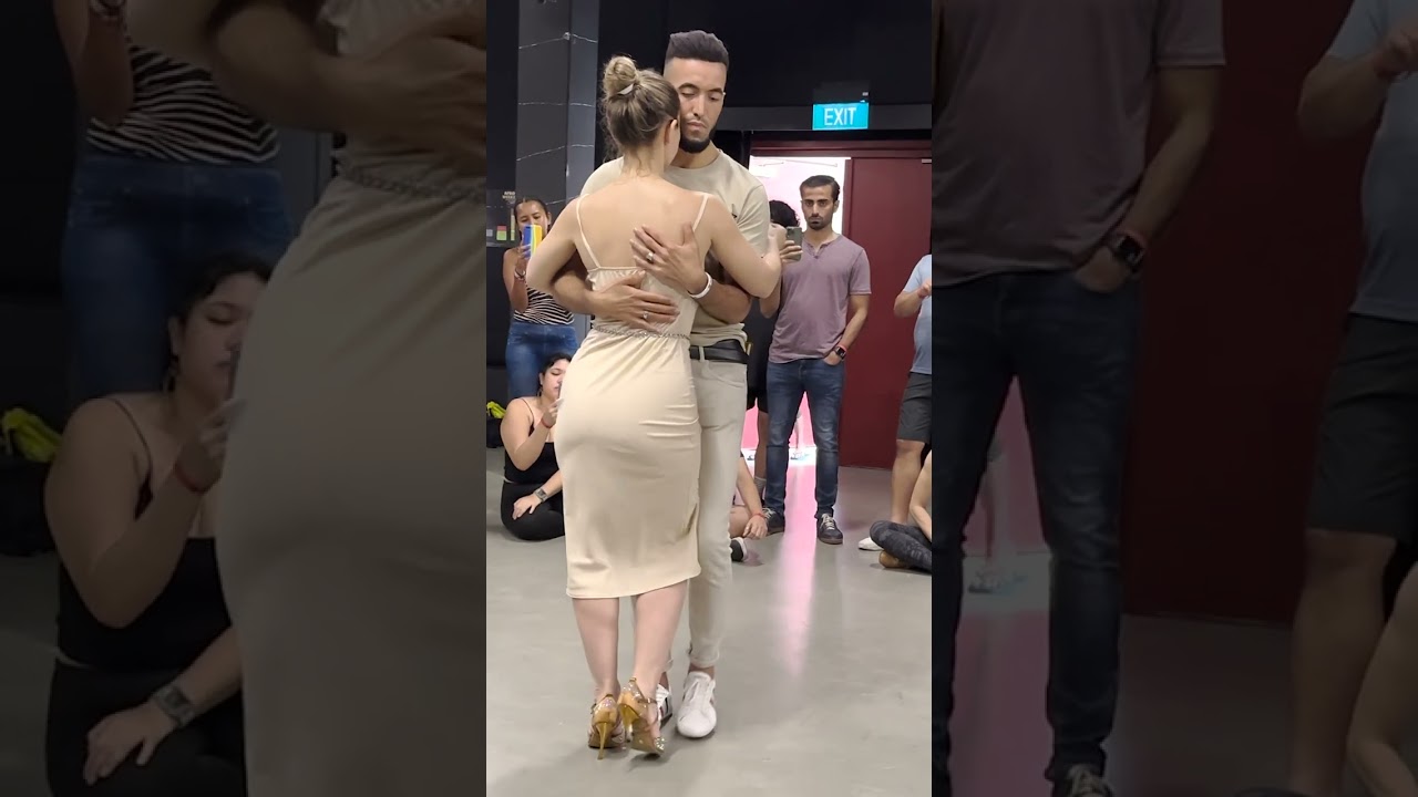 ​ @Thebattlekizz(The Battle Kizz) & Oksana in Singapore 2023(@sodafrokiz🙏)🎵DjRalphBB - Mr Savoir Faire