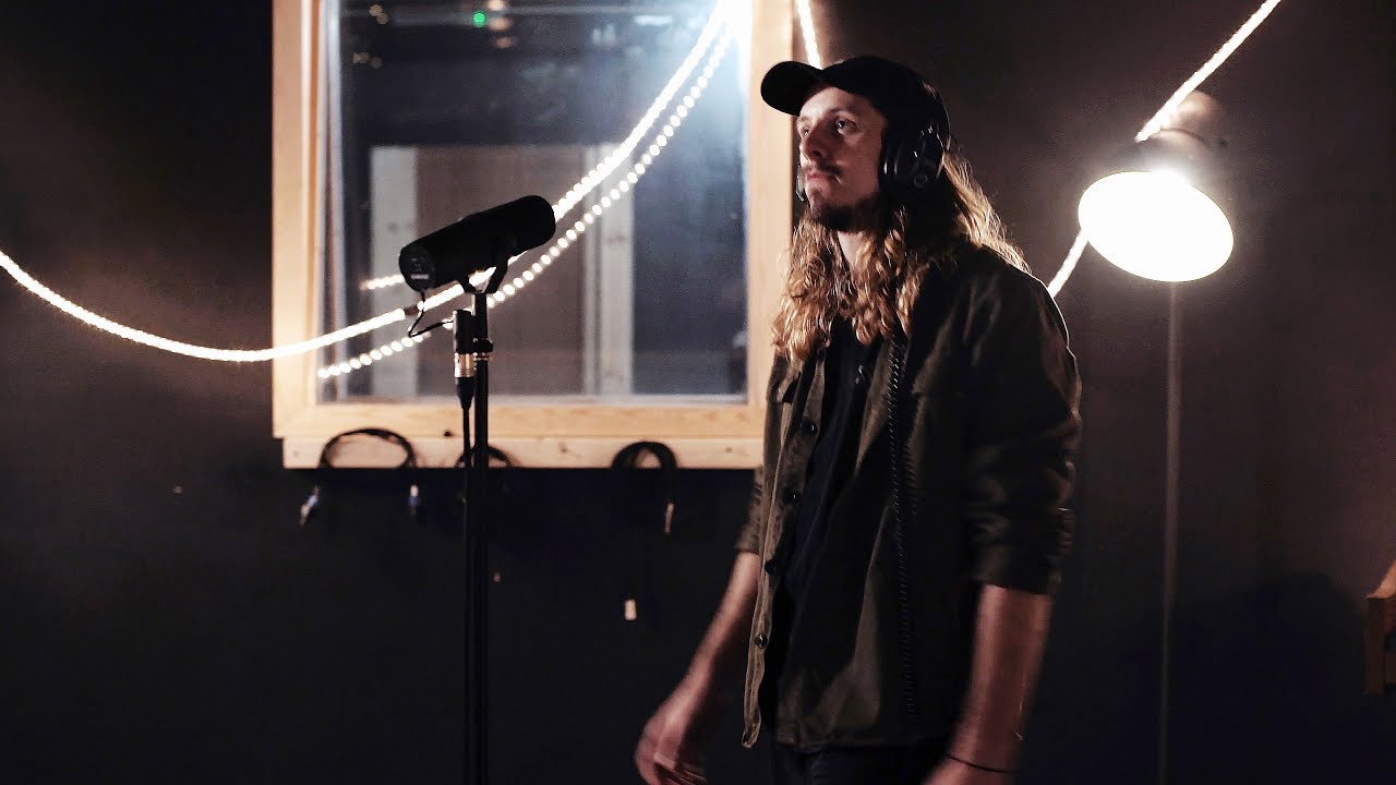 LASTELLE - The Silence Hurts The Most (LIVE SESSION)
