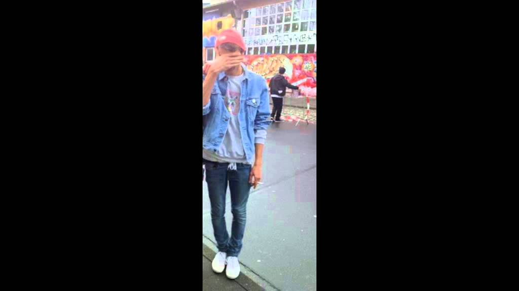 Cro (Lyr1c) - Make it Rain