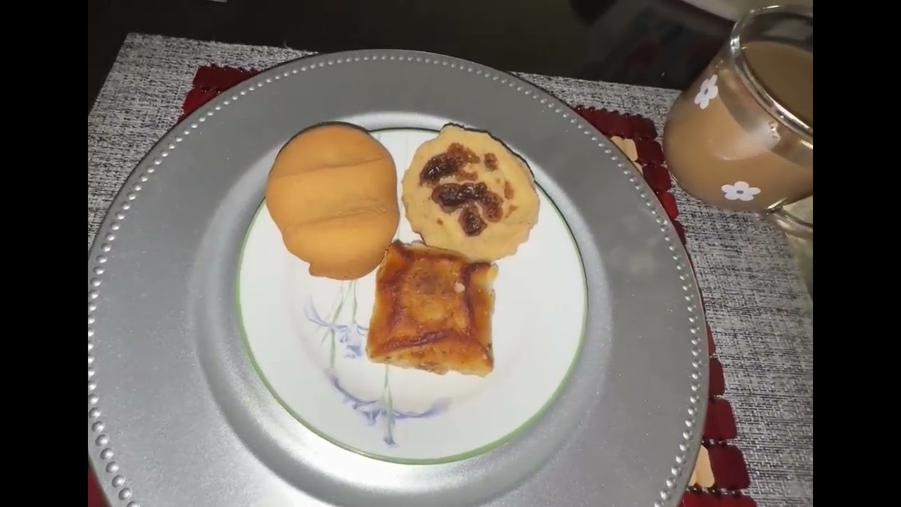 Rico café y quesadillas 