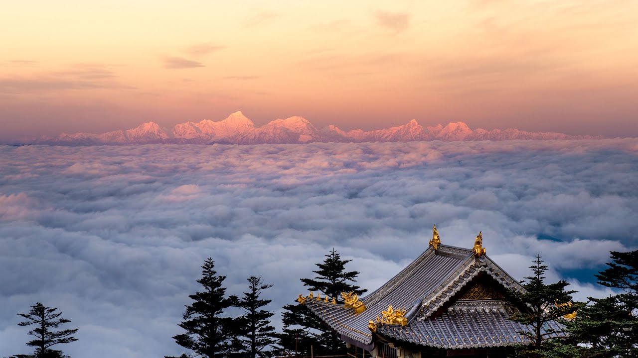 峨眉山 - Mount Emei