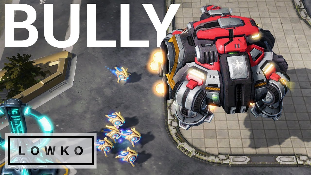 StarCraft 2: The Command Center BULLY!