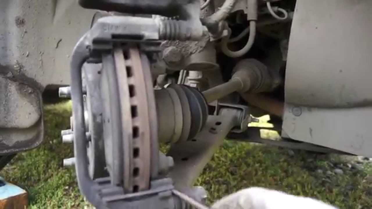 Установка передних тормозных колодок на Opel Mokka своими руками