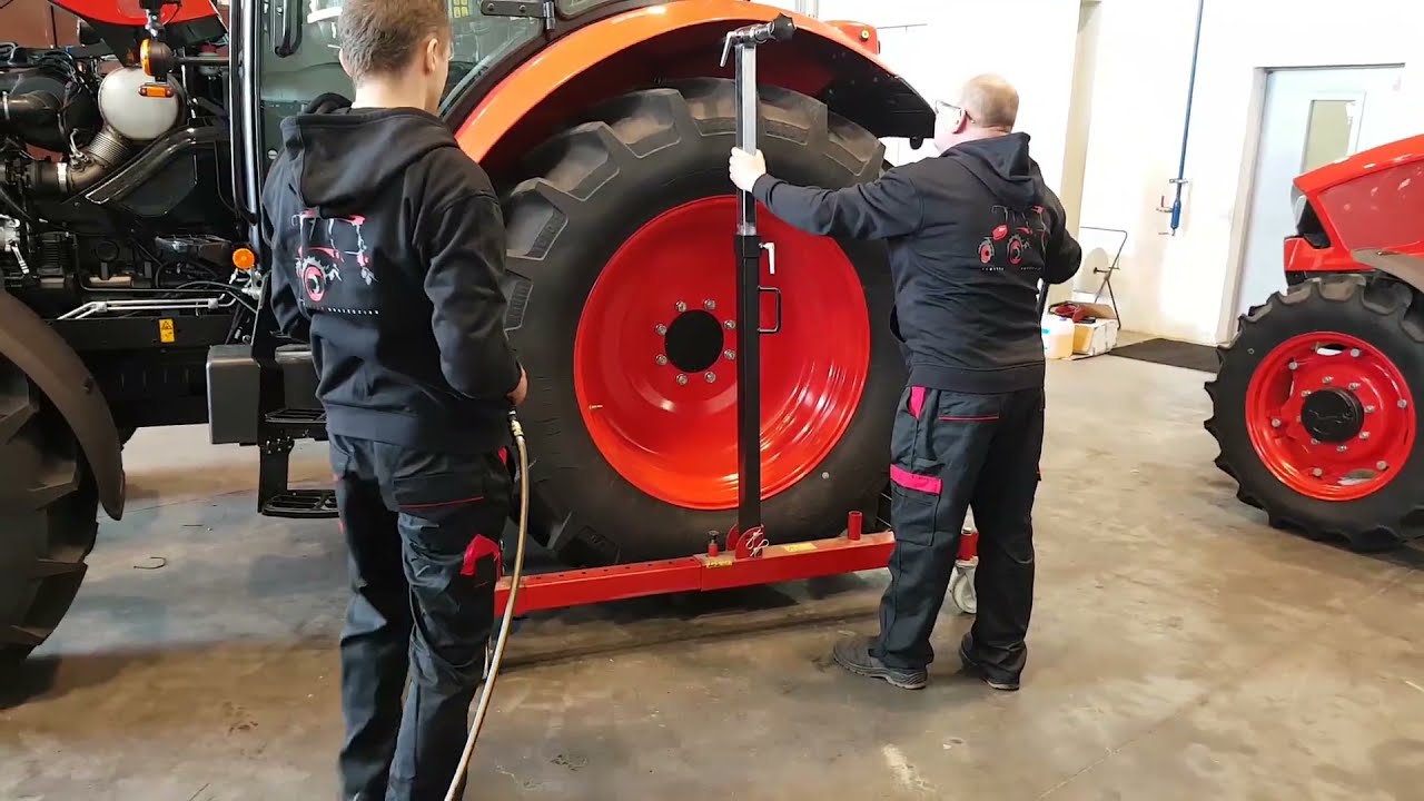 Zetor Forterra CL 120 montaż przedniego TUZ