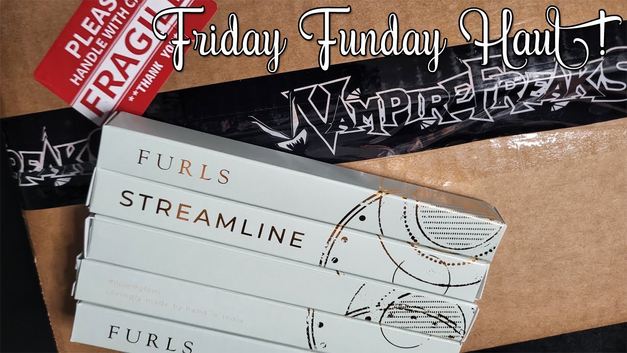 Покупки в пятницу в магазине Furls & Vampire Freaks! - Amethyst Craftworks
