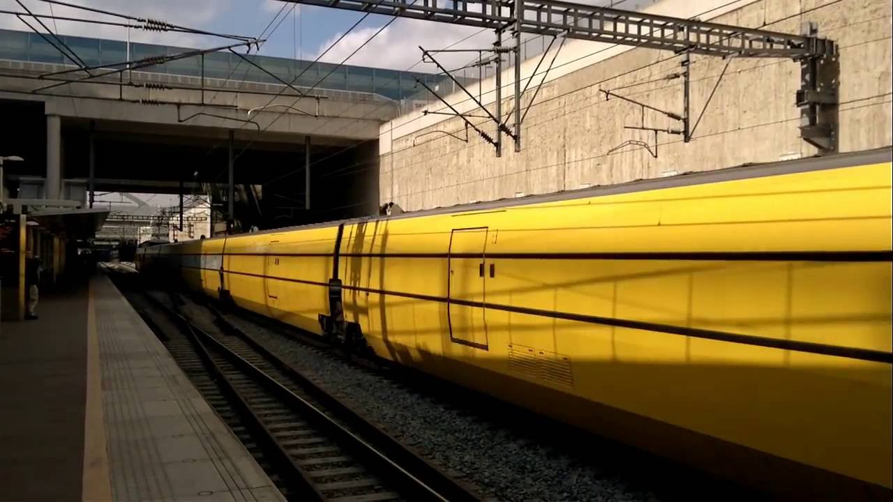 Europorte 6Z02 1140 St Pancras to Singlewell Loop. SNCF La Poste TGV