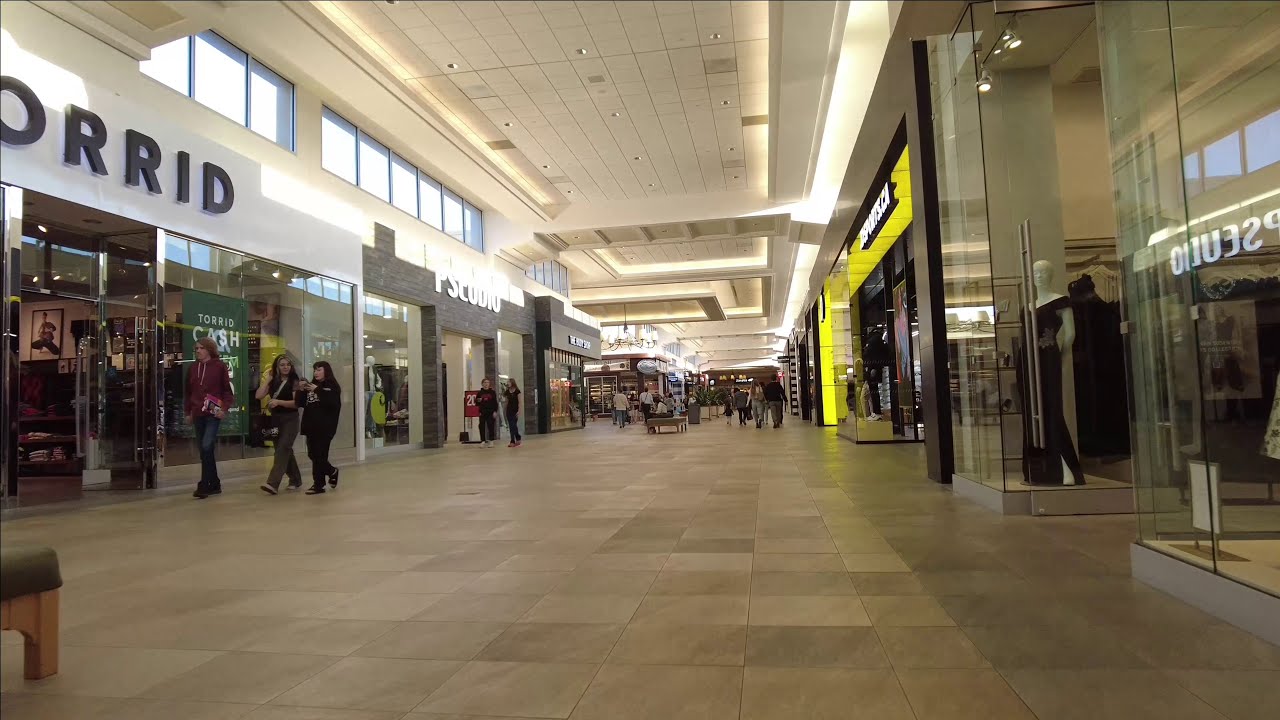 Georgian Mall | Georgian Mall Barrie Walking Tour