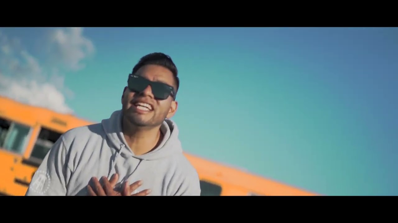 Como Brisa - video oficial CDA