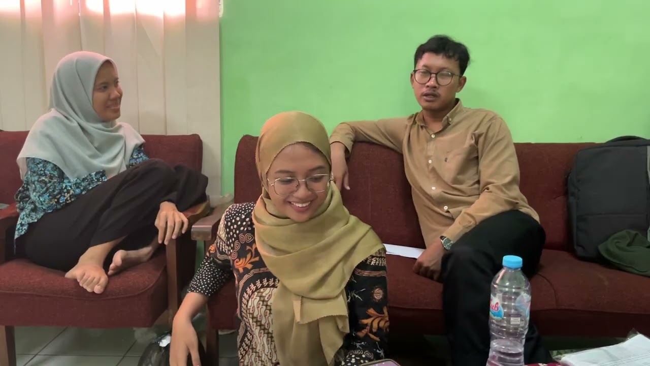 PPG TALK Calon Guru Bidang Studi Matematika dan Bahasa Inggris Ibu anak satu