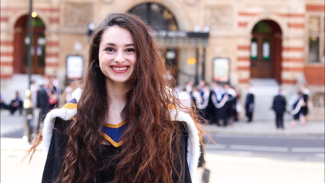 Graduating from the Royal College of Music