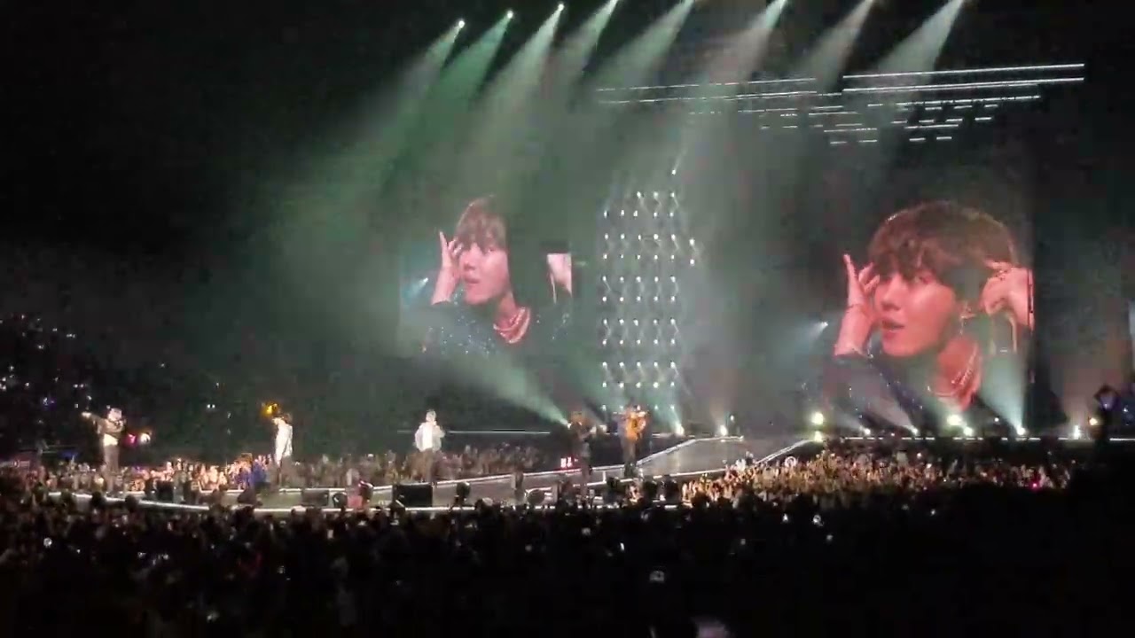 20190321 BTS WORLD TOUR LOVE YOURSELF in HONG KONG - Medley