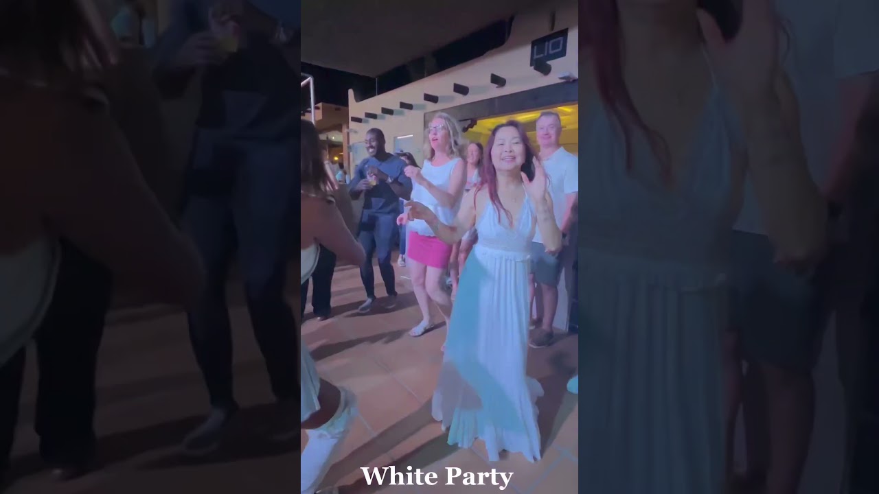 White Party at Riu Santa Fee #chidepcali #riupalace