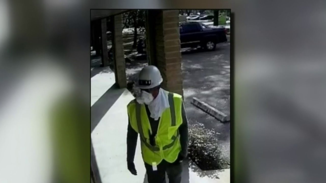Man dressed as utility worker shoots and kills pharmacy employee