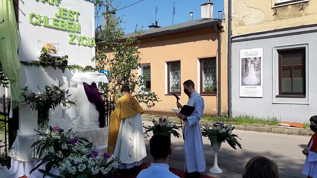 Boże Ciało Ustroń 3 06 2021: Procesja - III Ołtarz