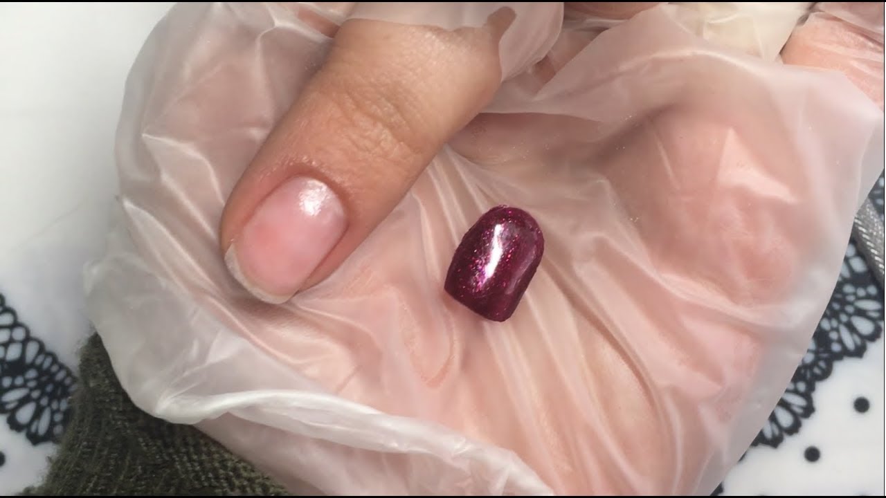 💅Rimozione semipermanete SENZA LIMA E SOLVENTI? 😍Si! Con Peel off Base&Top La Femme