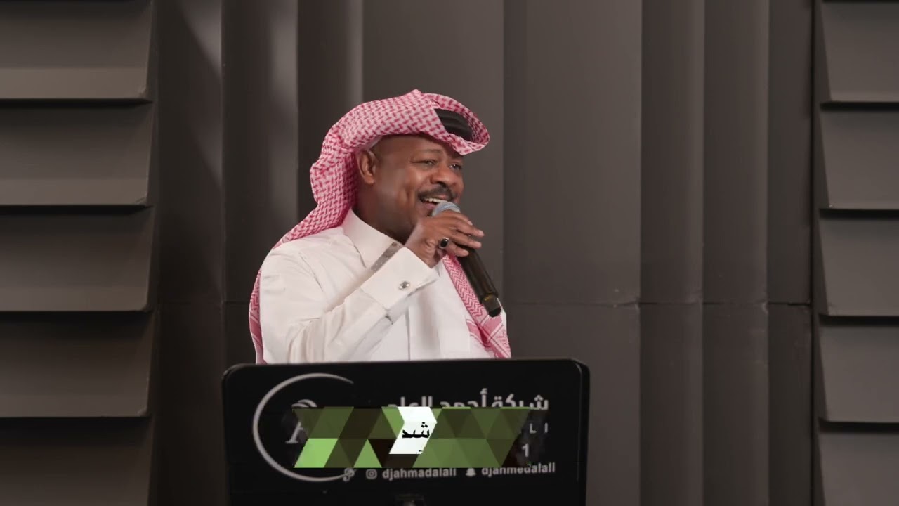 تخاويت انا والذيب - مشجع مسفر