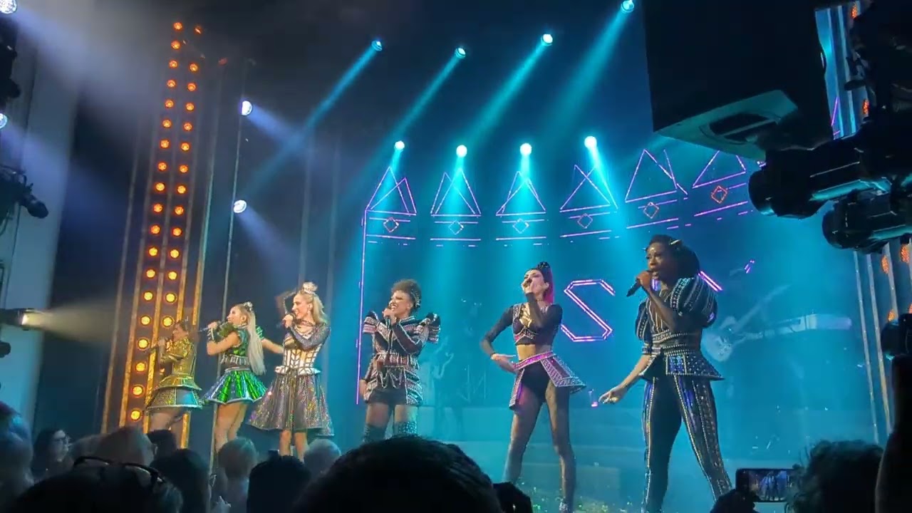 Six the Musical West End Megasix 09/10/24 8pm Ellie Cleves Redebut/West End Swing Debut