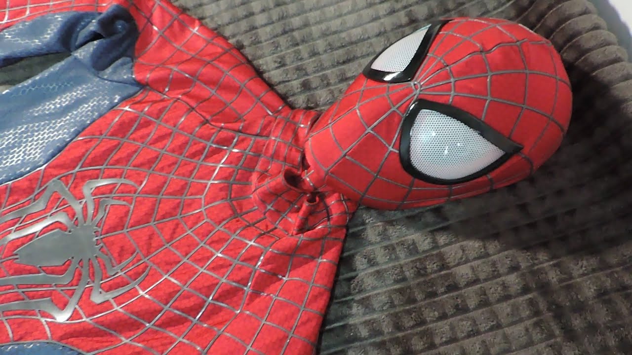 Review del traje de The Amazing Spideeman 2