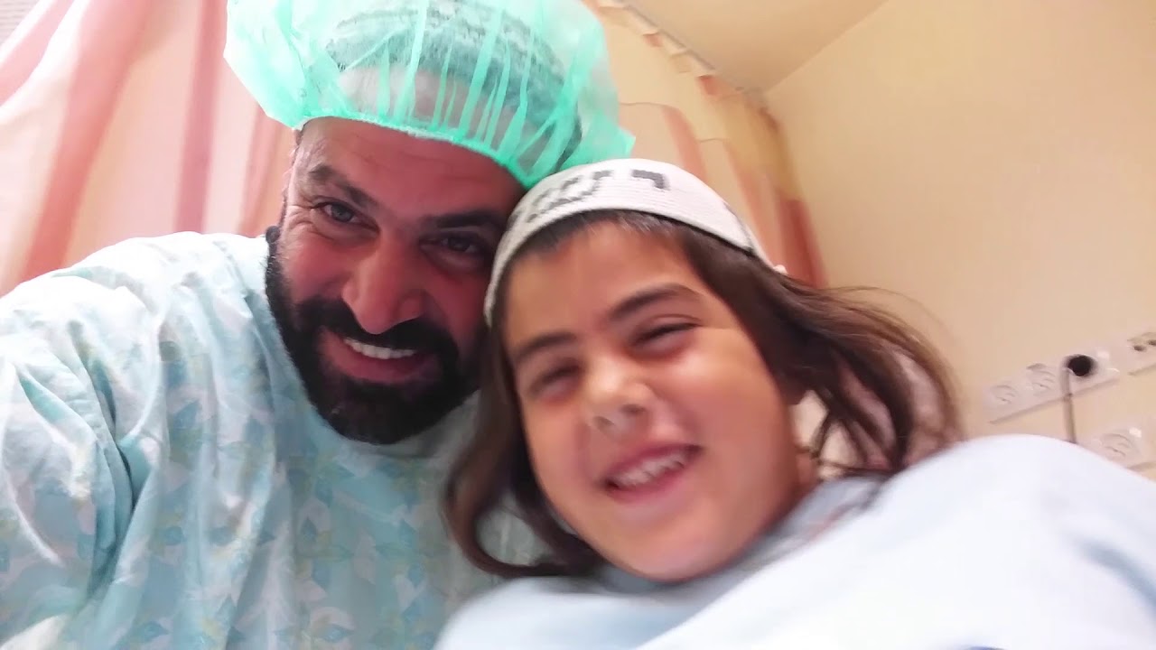 ניתוח שקדים למעיין ישראל עזרא