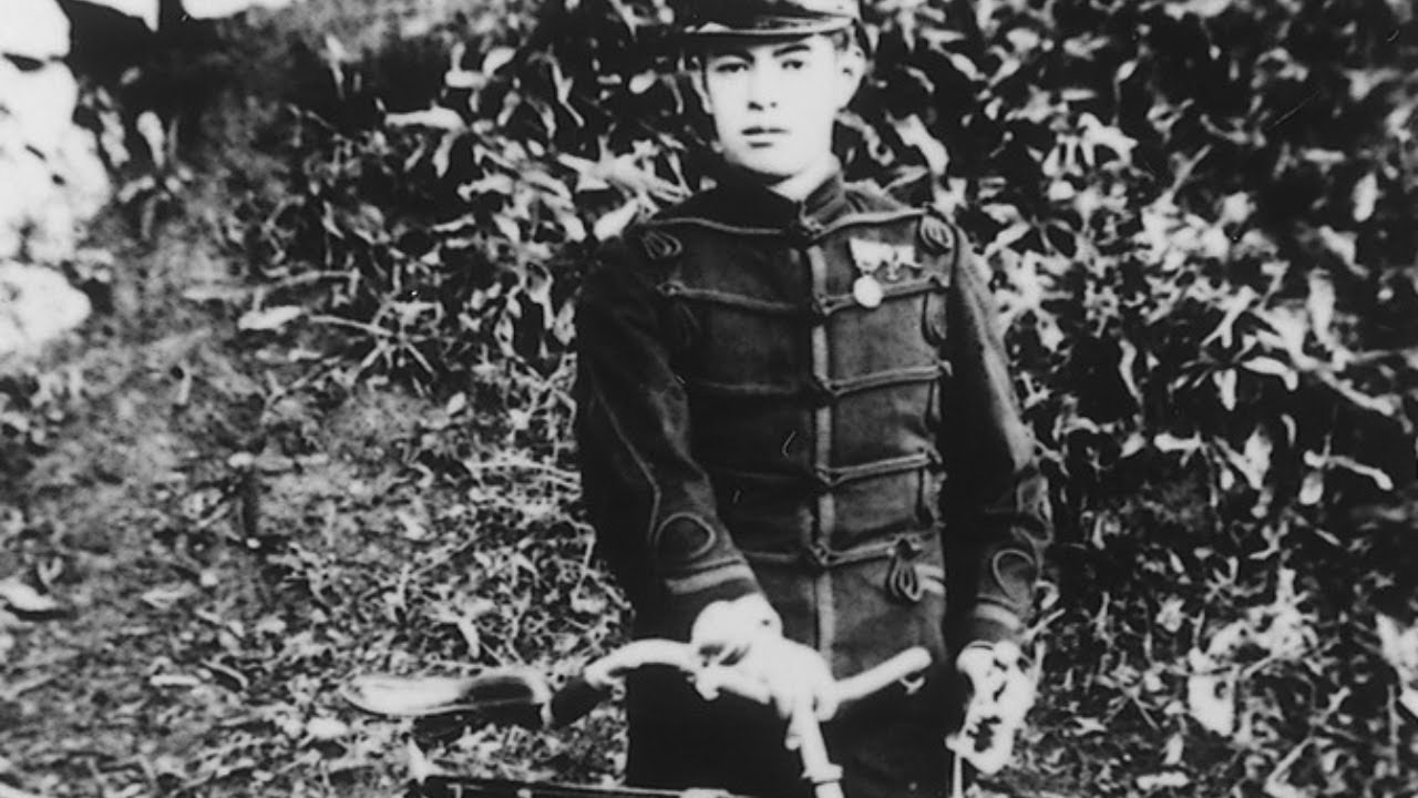 忘れられた日本　100年前の名前もわからないイケメンすぎる日本人の写真とともに　香取神社   松戸市中金杉
