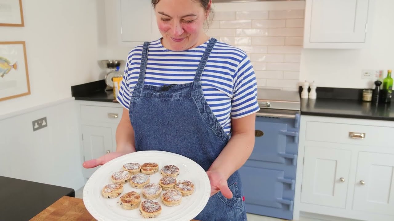 Welsh Cakes on the Simmer Plate