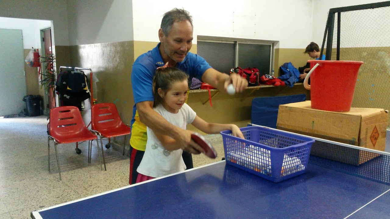 Tenis de mesa chicos