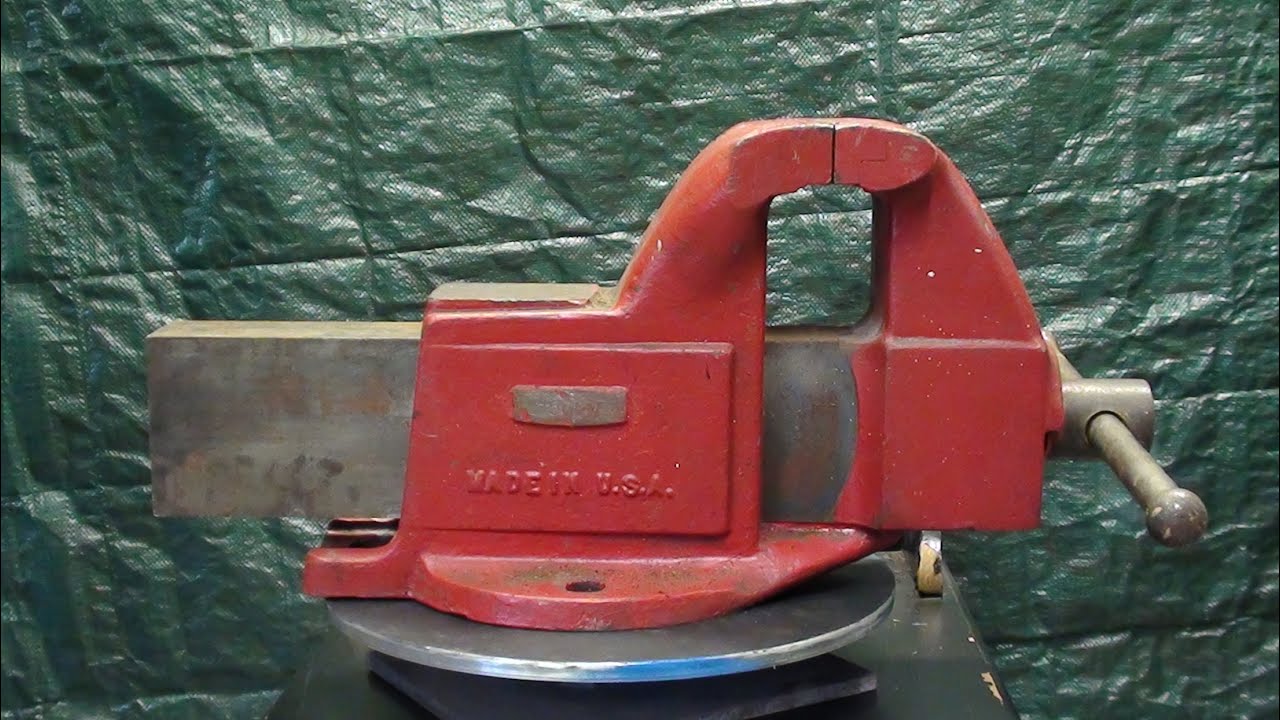 Fixing a Huge Ridgid Columbian Bench Vise Tips 569 tubalcain