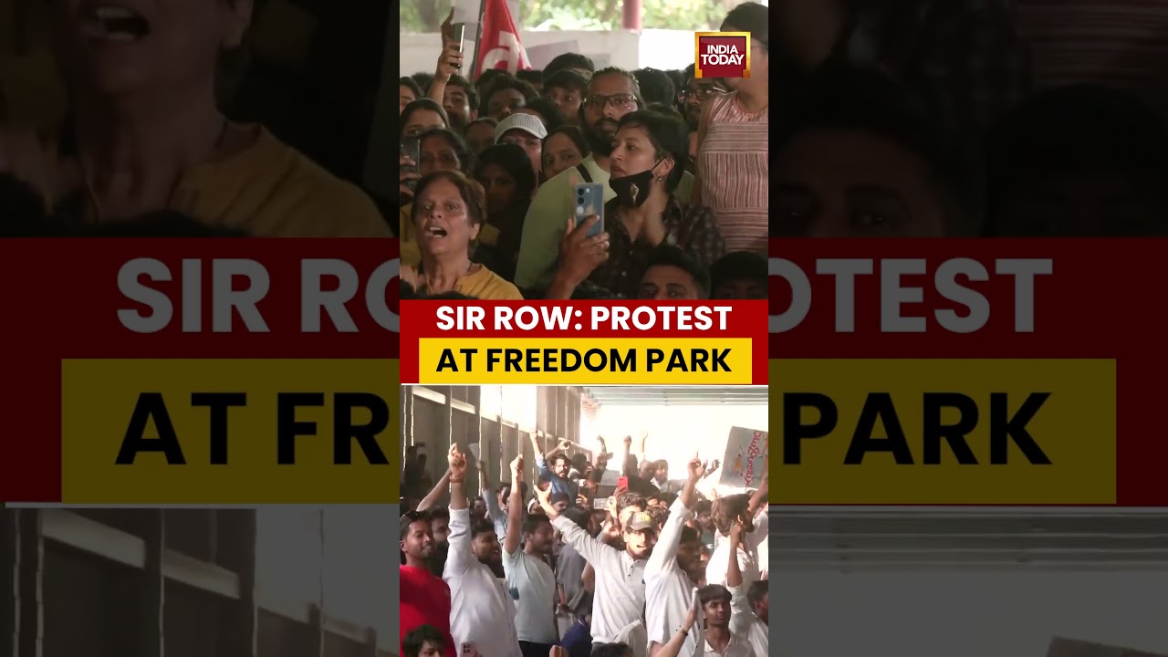 Bengaluru SIR Row: CJP Holds &lsquo;Janata Nyayalaya&rsquo; Protest At Freedom Park | Dhruv Rathee #shorts #cjp
