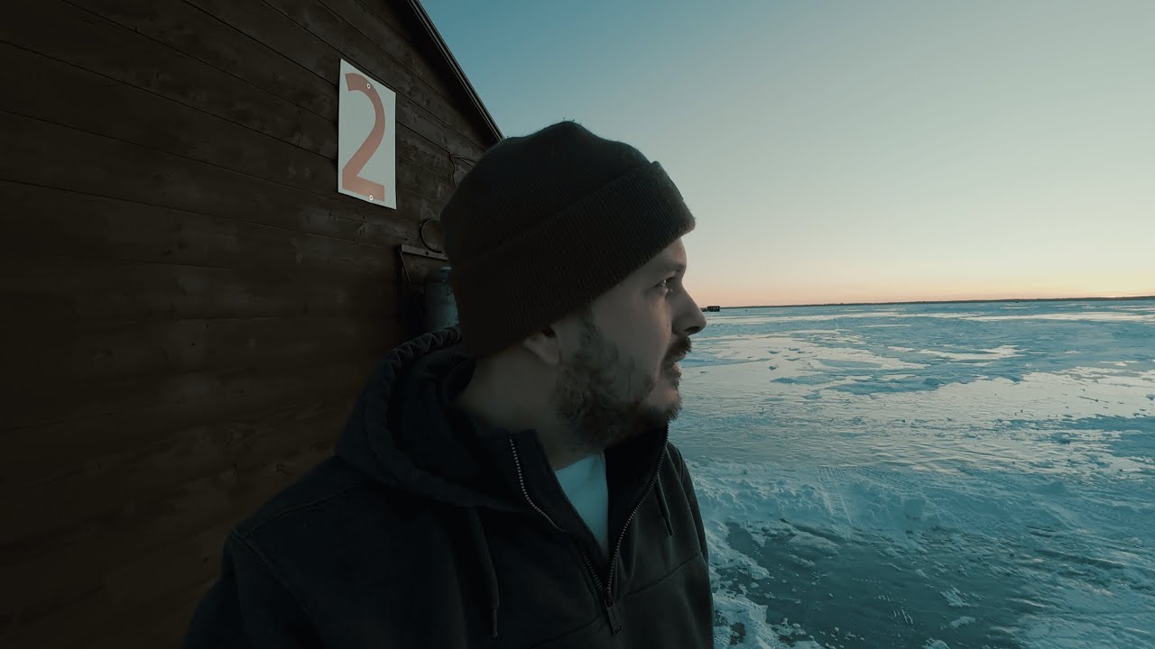 4 Guys 1 Ice Shack (3 days Ice Camping Red Lake)