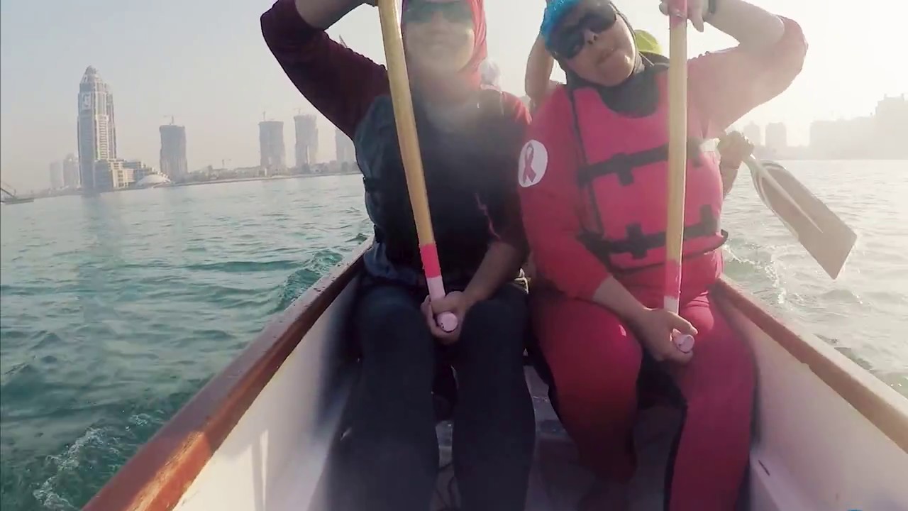 Dragon boating in Qatar - the Doha Wireless Warriors
