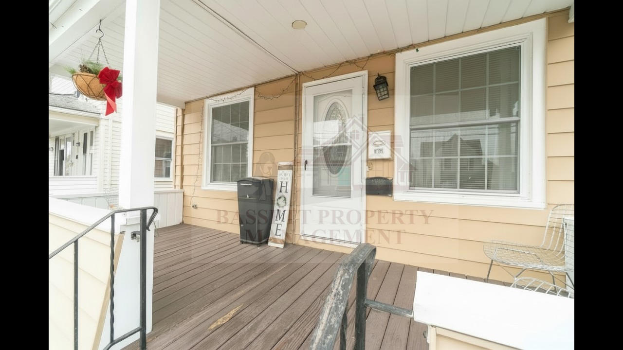 61 Lamson St West Haven - 4 bed 2 bath 1100 sq ft single family home
