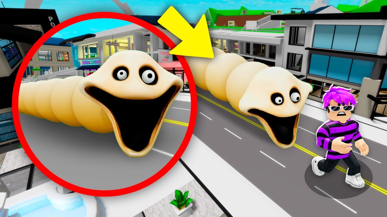 ACHEI UMA MINHOCA FAMINTA GIGANTE NO BROOKHAVEN