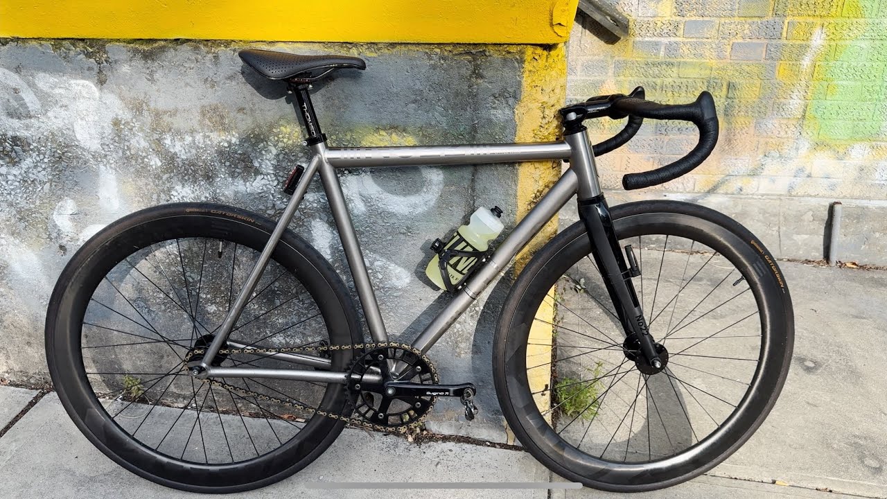 FIXED GEAR NYC | No.22 little wing ride to Central Park back through queens.
