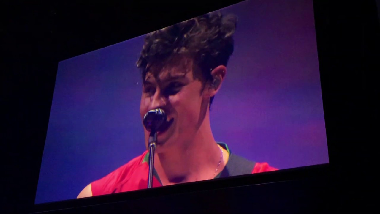 Treat You Better - Shawn Mendes in Lisbon, Portugal (28/03/2019)