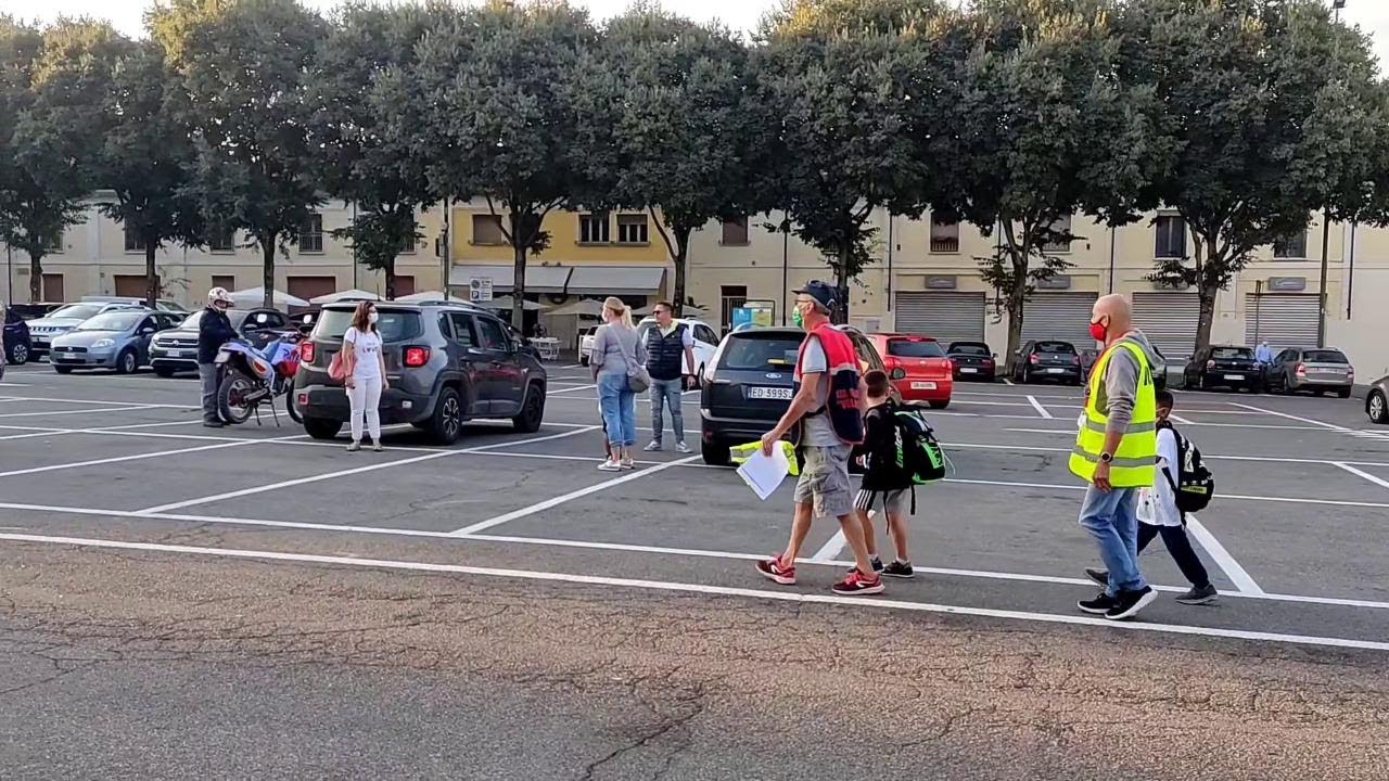 Prima campanella ad Asola: i bambini all'inizio dell'anno scolastico