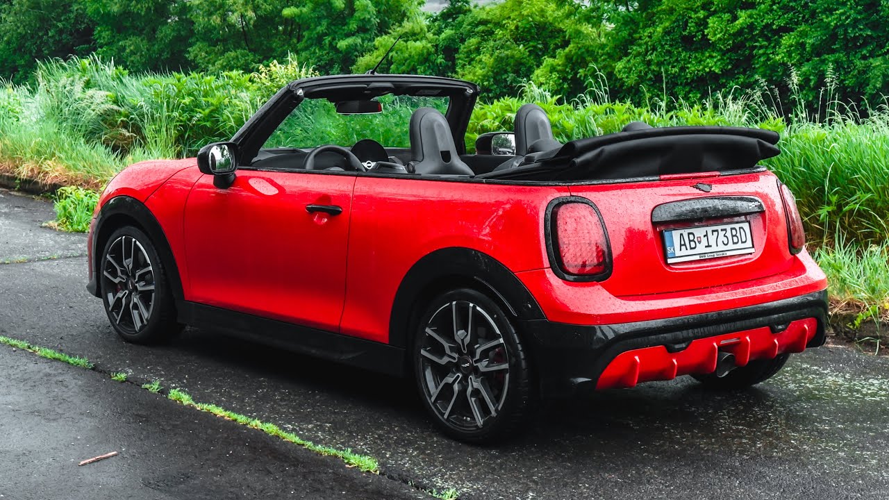 2025 Mini JCW Convertible (Cabrio) - Interior and Exterior Details