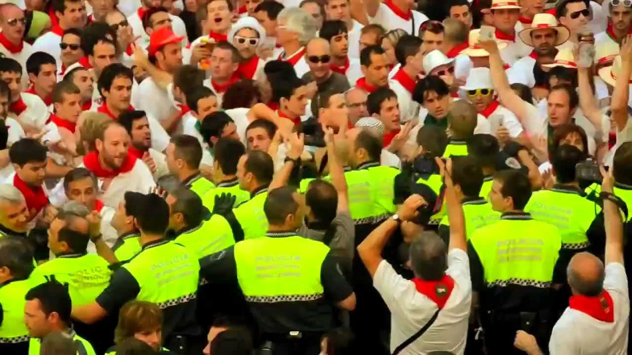 INCIDENTES en el RIAU-RIAU de SANFERMIN 2012 - sanfermin.com