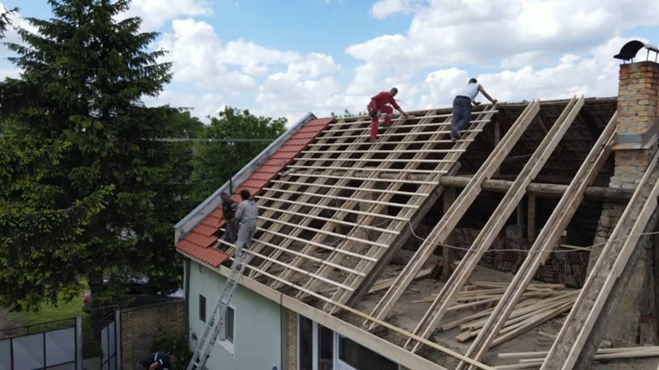 Popravka ( pretresanje ) krova od 350m2. 1 deo