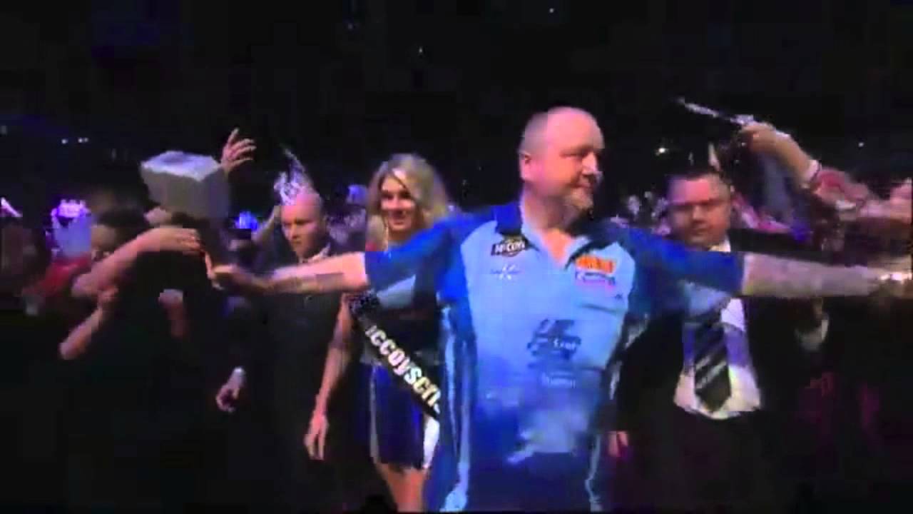 Andy Hamilton walk-on 2013 Premier League at MEN vs. Phil Taylor