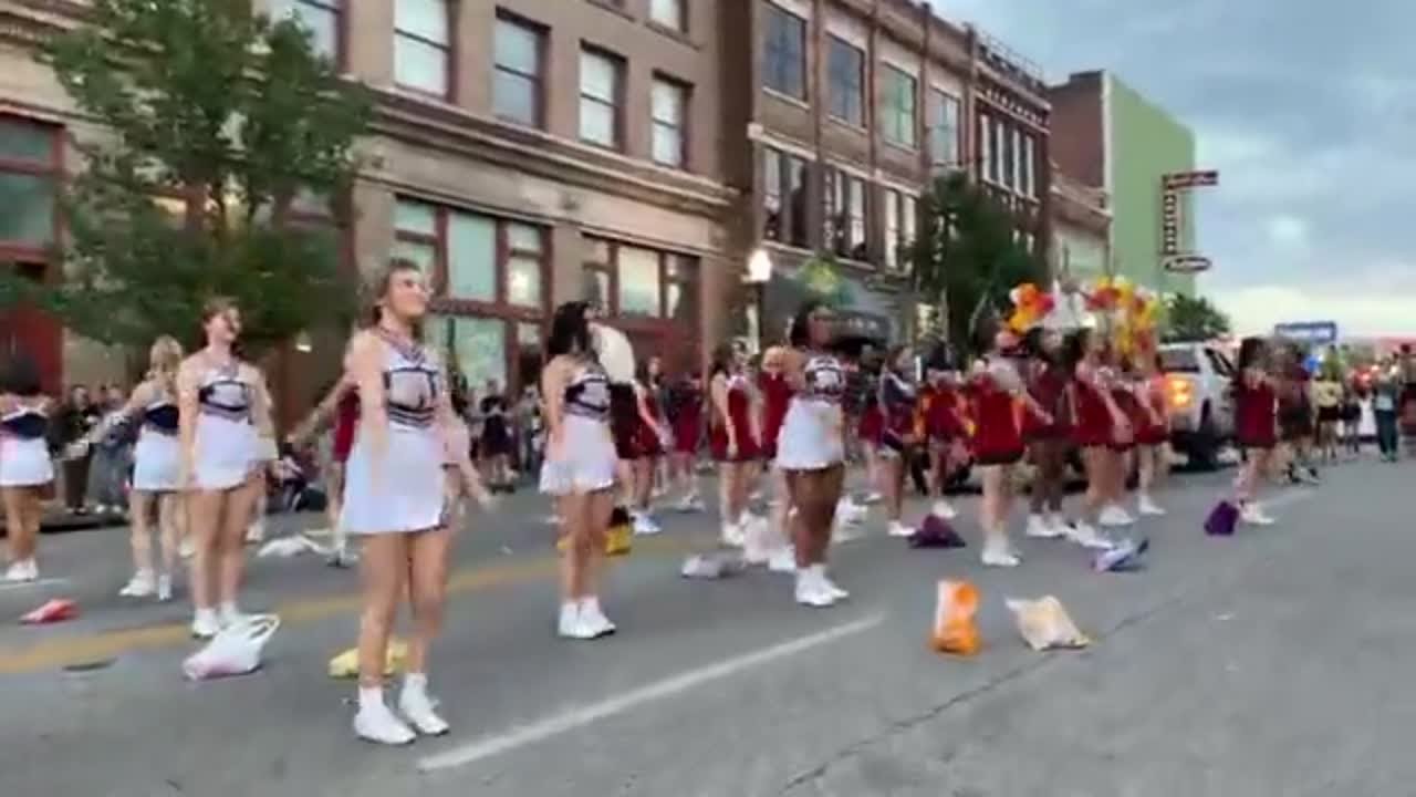 2022 Joplin High School Homecoming Parade, Downtown Joplin
