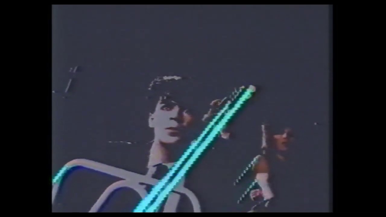 SNOWY RED - the long run [1984] HD 720