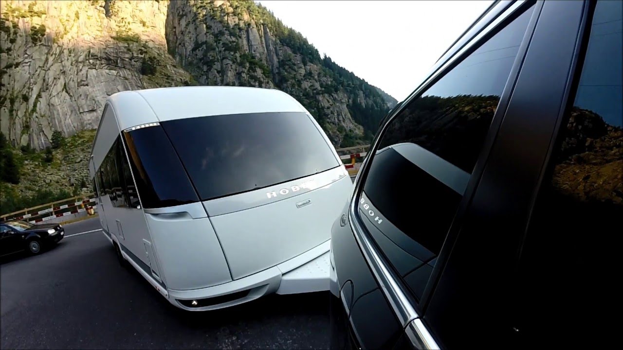 Hobby Premium Caravan Gotthard Pass 2015