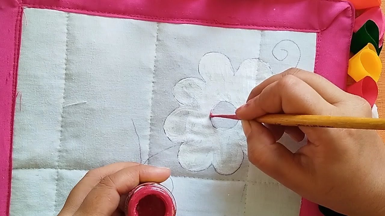 make hand fan|बचे हुए कपड़े की मदद से बनाएं खूबसूरत हाथ का पंखा |Best out of waste hand fan