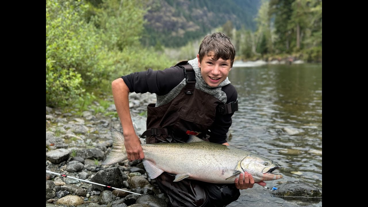 2024 Epic Chinook Salmon River Fishing - Vancouver Island, B.C. - RK Outdoor Adventures