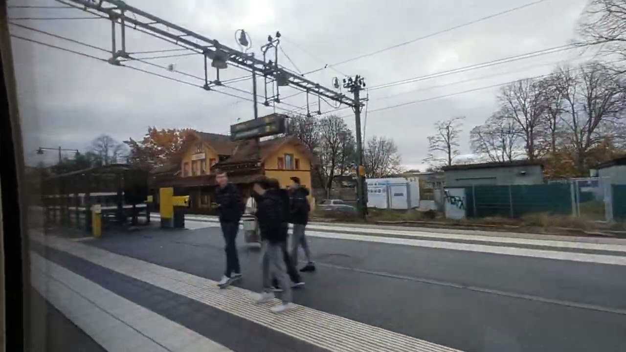 Pendeltåg Från Uppsala C Till Häggvik