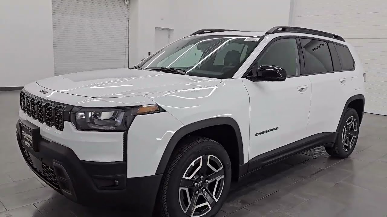 2026 Jeep Cherokee Limited Bright White Clearcoat New. walk around for sale in Fond Du Lac, Wisconsi