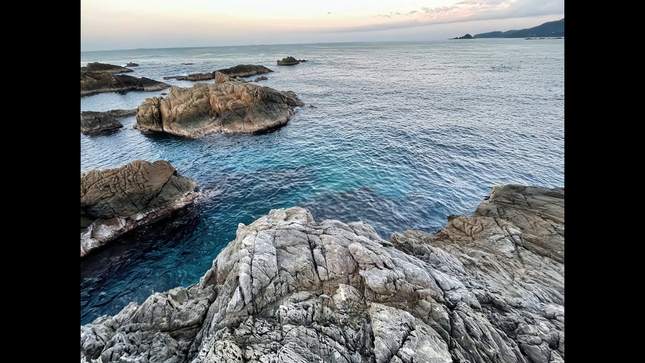 秋の人里離れた和歌山の磯でレアなアノ魚を釣り上げる！4Kシネマティックフィッシングムービー #fishing